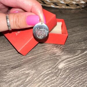 MOTHER DISC NEW RETIRED & RARE JAMES AVERY CHARM